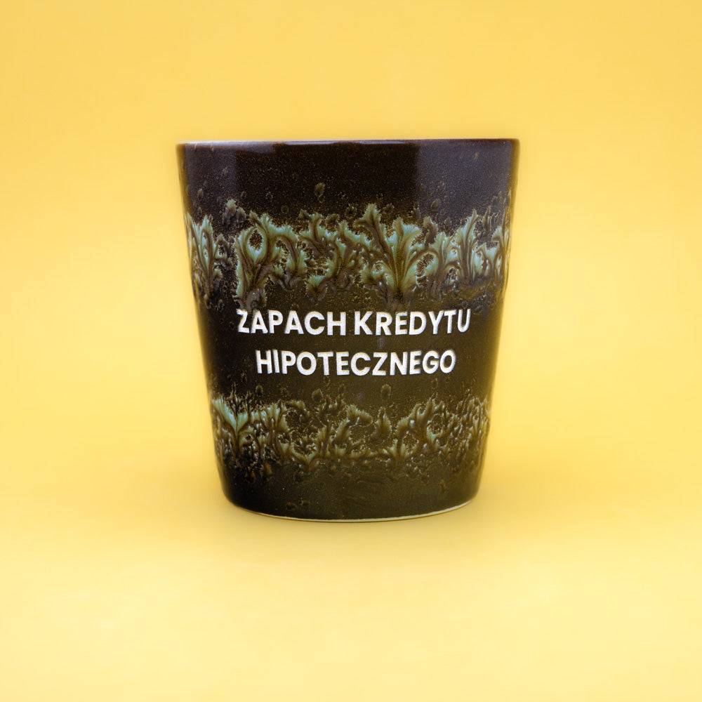 Świeca sojowa „Zapach kredytu hipotecznego” (Cleo)