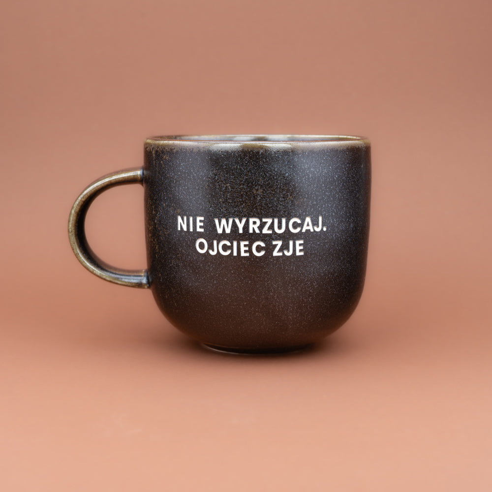 Nie wyrzucaj. Ojciec zje. - Czarna "Rdzew"
