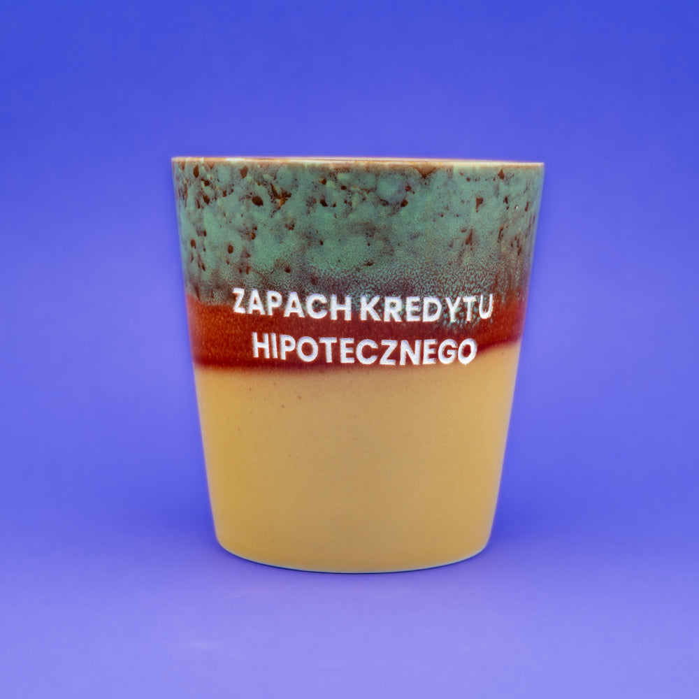 Świeca sojowa „Zapach kredytu hipotecznego” (Luca)