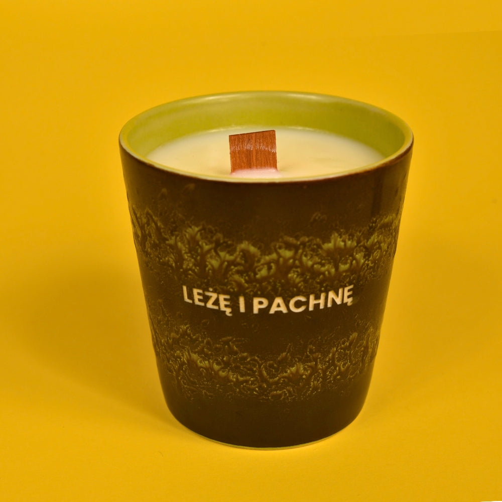 Świeca sojowa „Leżę i pachnę” (Cleo)