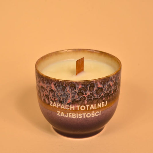 Świeca sojowa „Zapach totalnej zajebistości” (Bruno)